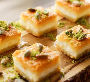 Browse Our Latest Sweet Moments on Instagram - 天天盈球